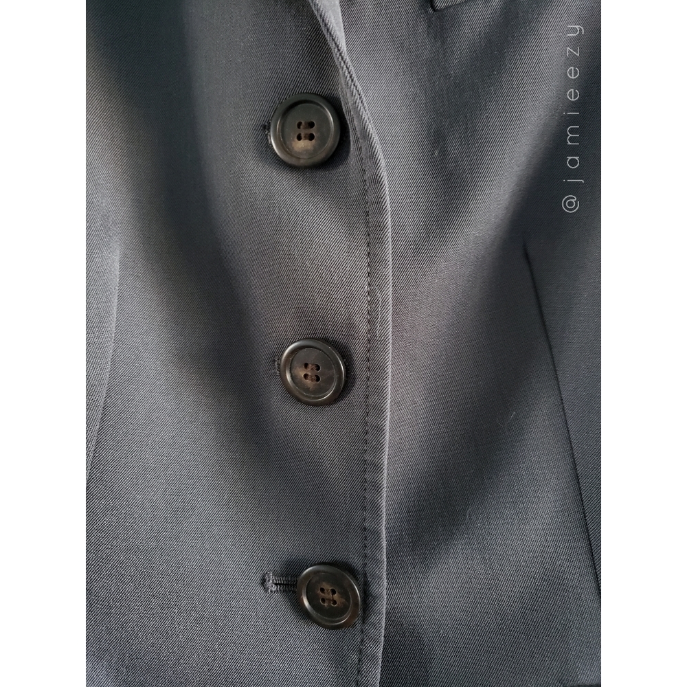 J. Crew (Petite) | Vintage Wool Three-Button Blazer - Picture 3 of 7